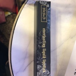 Kat Von D Everlasting lipstick in “sanctuary”